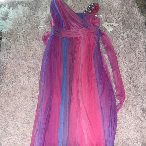 Macy's Other - NWT Macy’s Rainbow Dress 💖